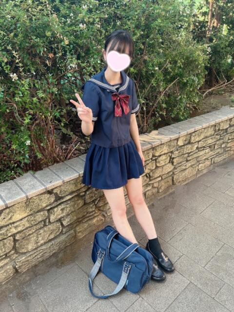 めろ 池袋S級素人派遣型東京美少女物語（派遣型リフレ）