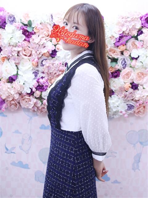 鈴りおな 松戸人妻花壇（人妻デリヘル）