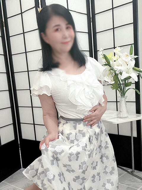 ひろすえ ふるさと(熟女デリヘル)