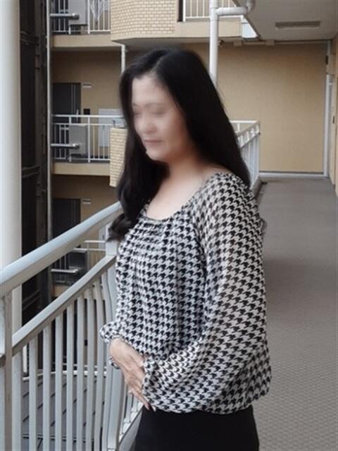 えり みやこ(熟女デリヘル)