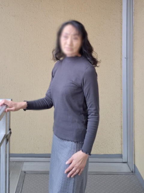 なつき みやこ（熟女デリヘル）