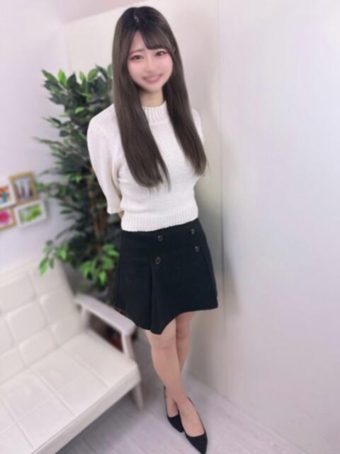 まりな S級しろうと娘（ホテヘル）