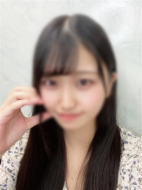 なお 渋谷くいーんず(素人専門ホテヘル&デリヘル)