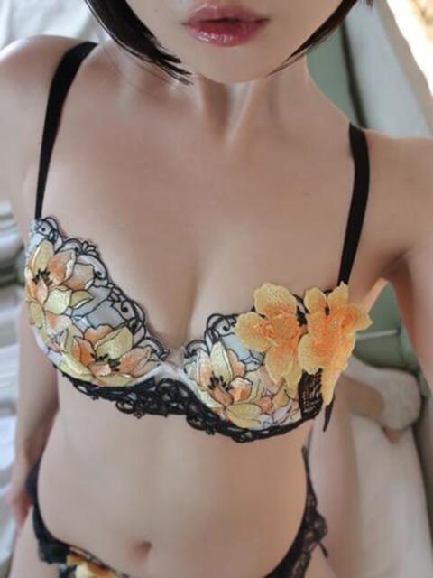 天野ちか☆超絶美女 ESTE ALLURE（出張エステ）