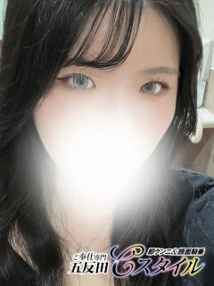 しおん 即クンニ＆顔面騎乗専門店「五反田C-スタイル」（五反田/デリヘル）