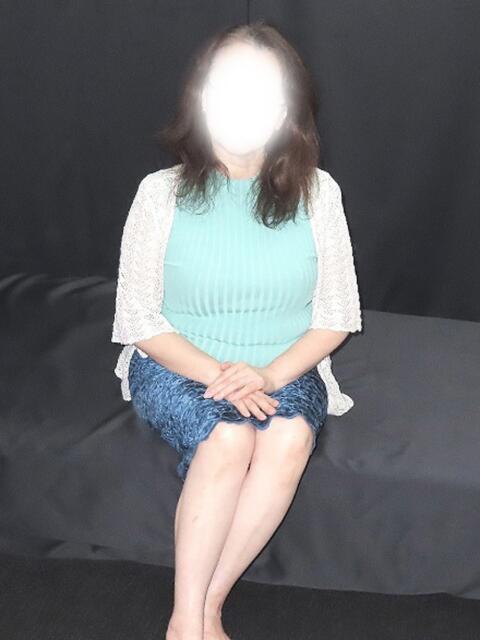 山内 和美 熟女紹介センター(熟女デリヘル)