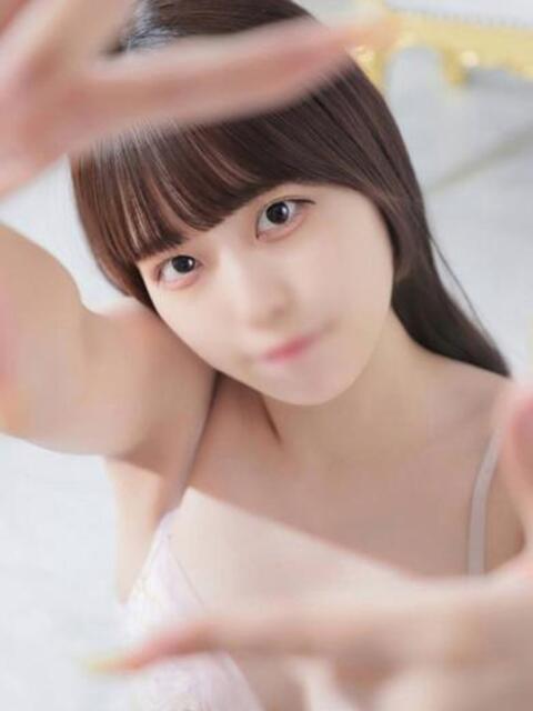 細田あいか 池袋パラダイス(ホテヘル&デリヘル)