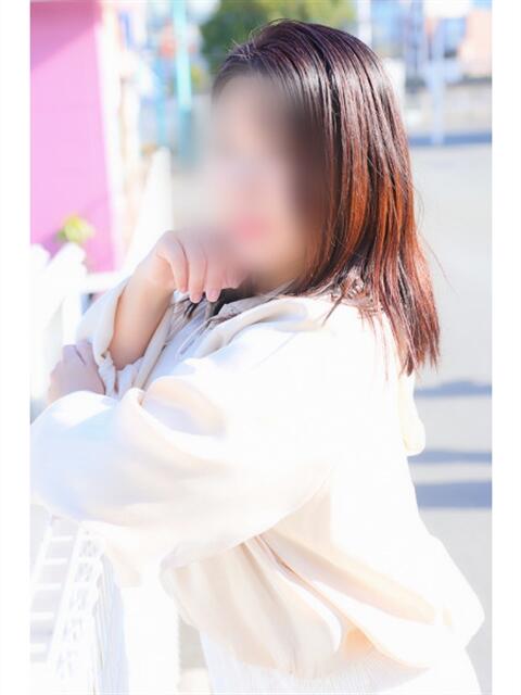 みひろ 奥鉄オクテツ神奈川店(デリヘル市場グループ)(駅待ち合わせ型人妻デリヘル)