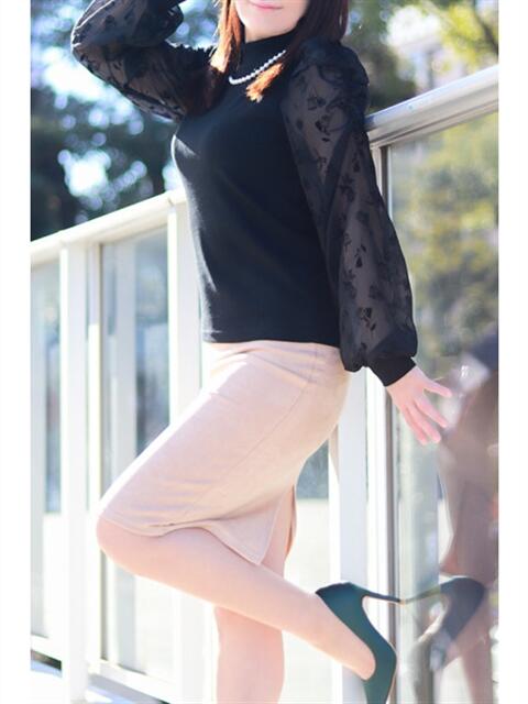 れい 奥鉄オクテツ神奈川店（デリヘル市場グループ）（駅待ち合わせ型人妻デリヘル）