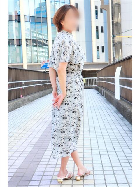 るか 奥鉄オクテツ神奈川店(デリヘル市場グループ)(駅待ち合わせ型人妻デリヘル)