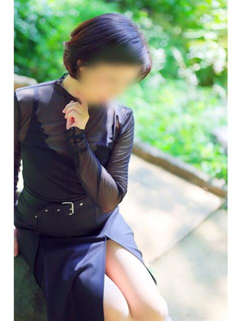 まよ 奥鉄オクテツ神奈川店(デリヘル市場グループ)(駅待ち合わせ型人妻デリヘル)