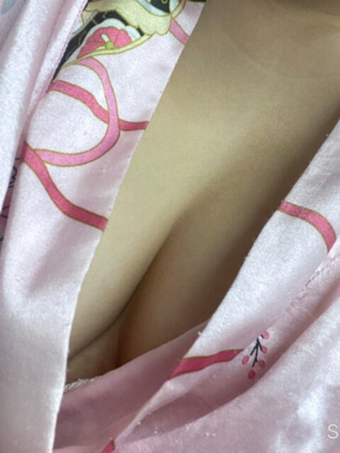 みお クラブリリー（セクキャバ）