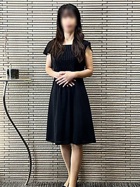 ゆりこ 熟女家 十三店(待ち合わせ型デリヘル)