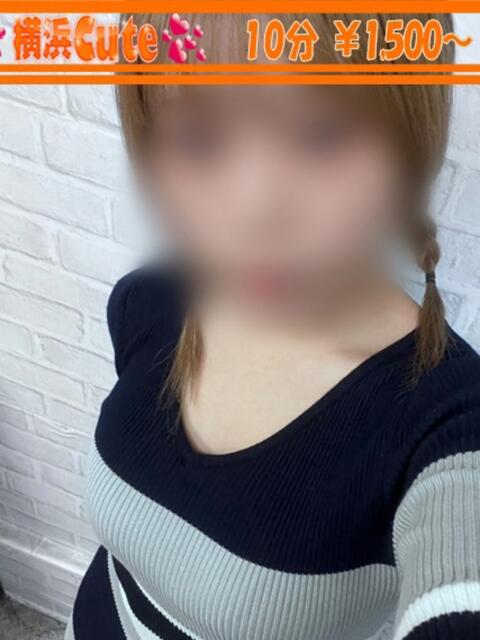 あるみ 横浜Cute（店舗型オナクラ＆手コキ専門店）