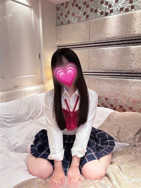 らむ 派遣型JKリフレ ぷるぷる新宿（派遣型リフレ）