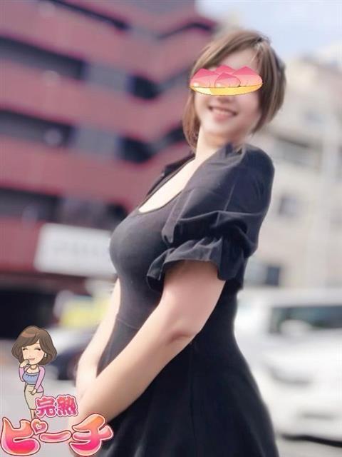 ななみ 完熟ピーチ（熟女デリヘル）