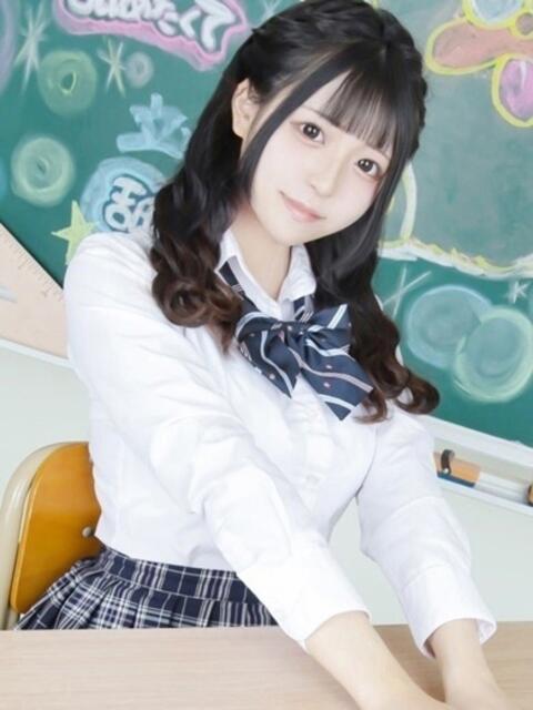 りこ まだ舐めたくて学園渋谷校〜舐めたくてグループ〜(デリヘル)