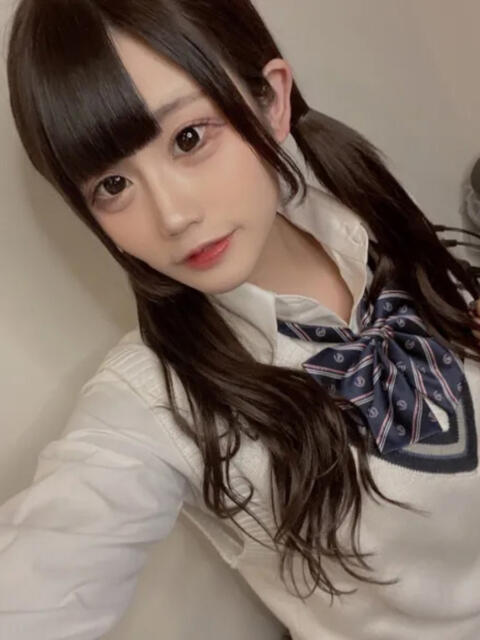 ゆな ５Letters〜ファイブレターズ〜（デリヘル）