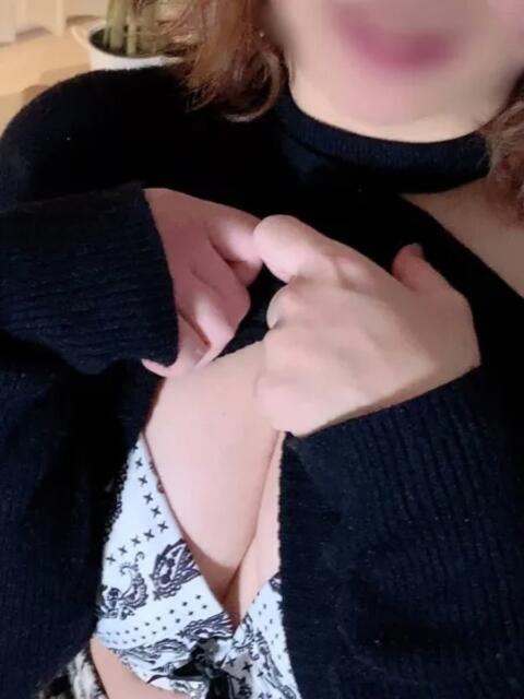 くるみ 高級アロマエステ&性感 Felice-フェリーチェ-(派遣型アロマエステ)