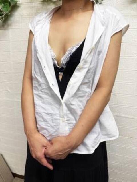 あず されるがママ（人妻待ち合わせ型デリヘル）