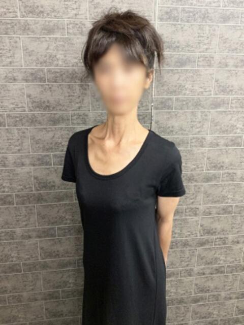 あや されるがママ(人妻待ち合わせ型デリヘル)