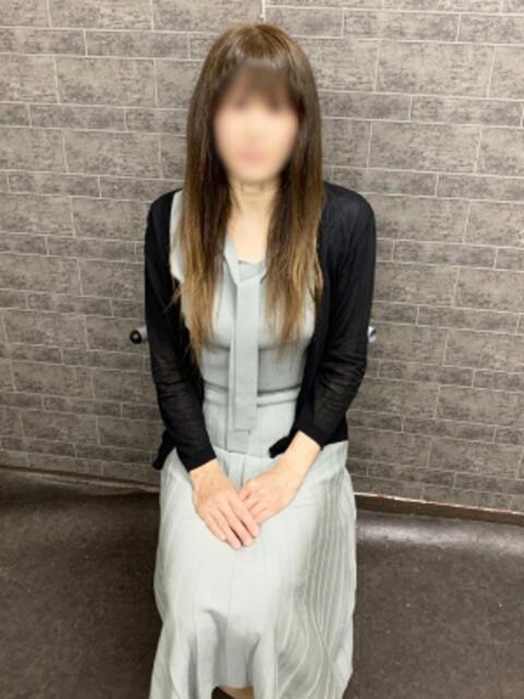 あきな されるがママ(人妻待ち合わせ型デリヘル)