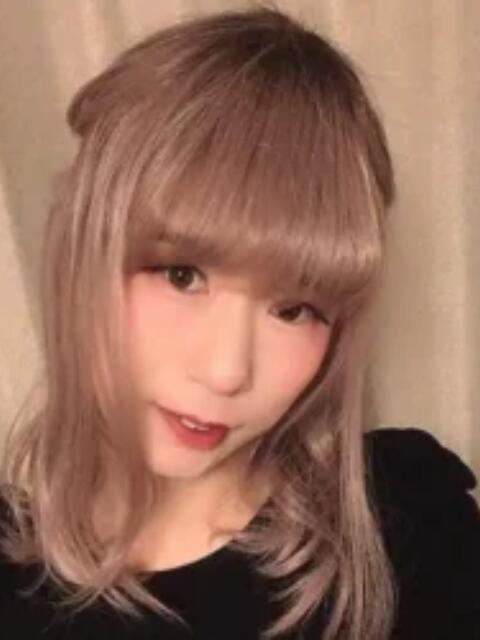 いちごちゃん 女装コンシェルジュ（女装デリヘル）