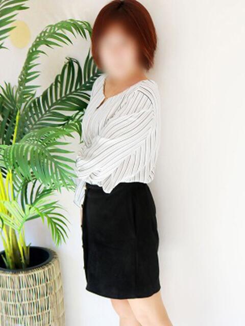 すみれ 完熟ばなな 立川(熟女系デリヘル)