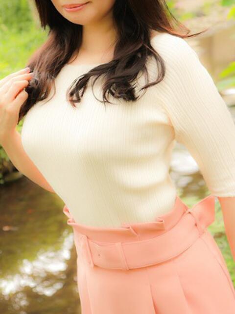 よしの 完熟ばなな 立川(熟女系デリヘル)
