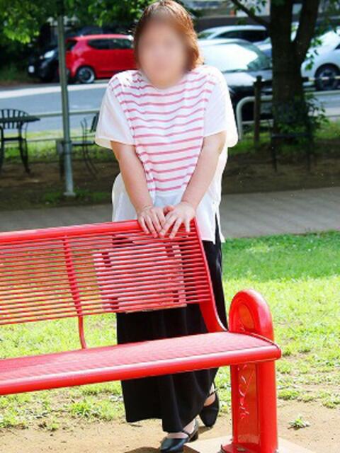 りえ 完熟ばなな 立川(熟女系デリヘル)