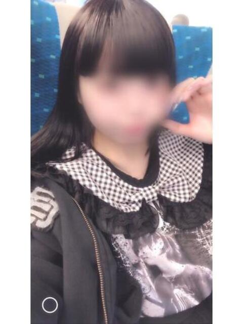 マオ 人妻生レンタル（デリヘル）