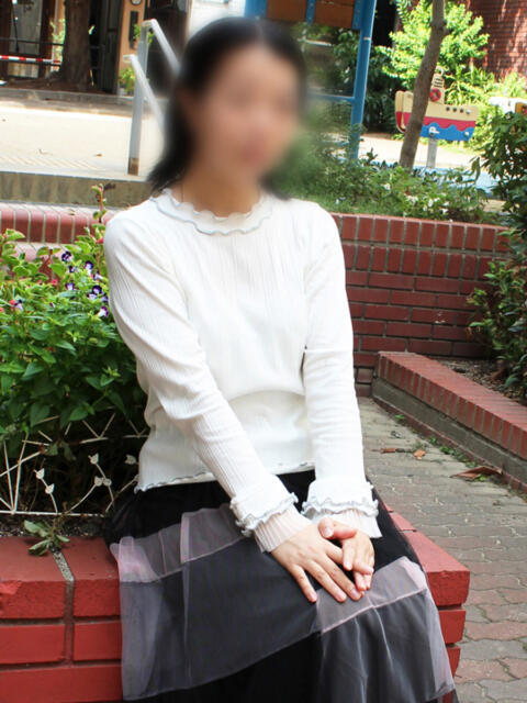 ちかこ 完熟ばなな神戸・三宮店(待ち合わせ型熟女デリヘル)