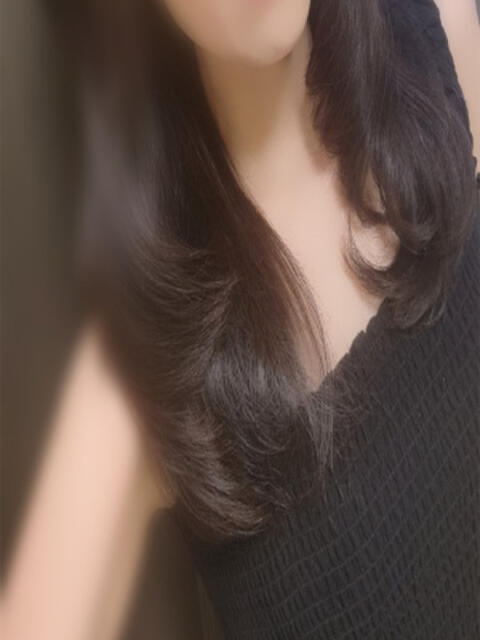 まき 引っ越しババア三昧(格安&人妻熟女デリヘル)