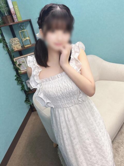 あず 横浜ひよこ倶楽部（素人系夜這いイメクラ）