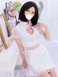 桃乃かんな
