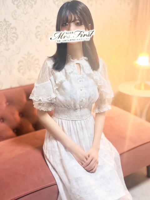 ゆいら ミセス ファースト -お姉さん・若妻専門店-（人妻デリヘル）