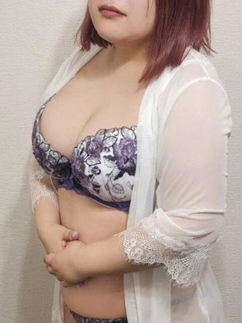 あお ぷるるんマダム 難波店（人妻系ホテヘル）