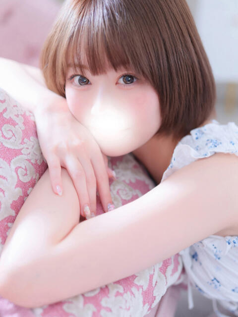 あいり★大痙攣必至の極上天使★ Chloe五反田本店　S級素人清楚系デリヘル（デリヘル）