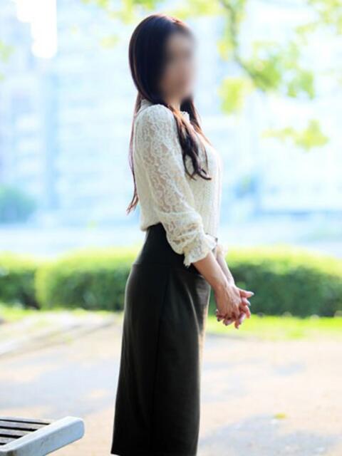 あいな 奥様鉄道69 FC山口店(周南)(人妻系デリヘル)