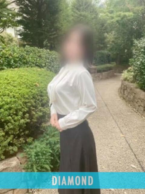 白石 里奈 ティアリズム代官山(高級デリヘル)