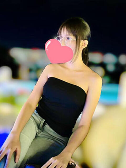 あかね パジャマでおじゃま（アジアンデリヘル）