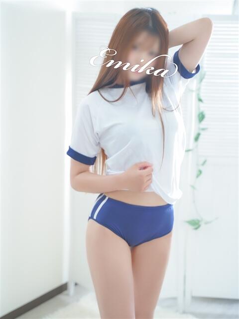 えみか 西船人妻花壇（人妻デリヘル）