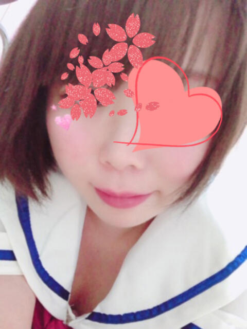 ひな 即クンニ＆顔面騎乗専門店「五反田C-スタイル」（デリヘル）