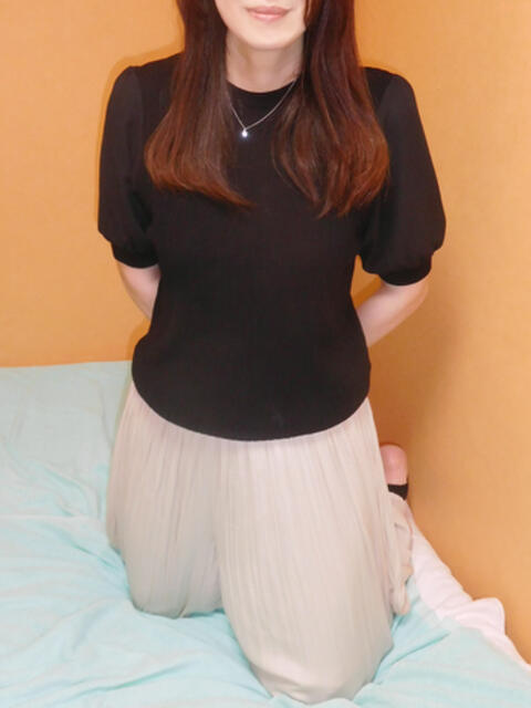 さつき 土浦人妻浮気現場（人妻ファッションヘルス）