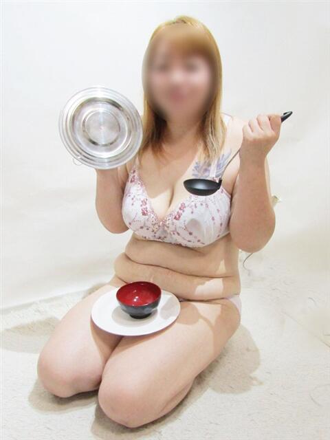 小籠包のアキナ C級グル女　鶯谷店（激安デリヘル）