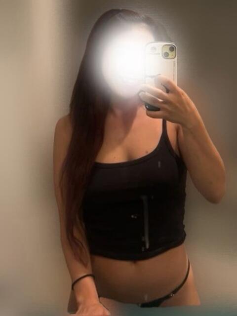 そら★ハーフ沖縄美女 かりゆしOLの秘密【20代沖縄美女多数在籍-デリヘル×ヌードエステ】（性感エステ＆デリヘル）