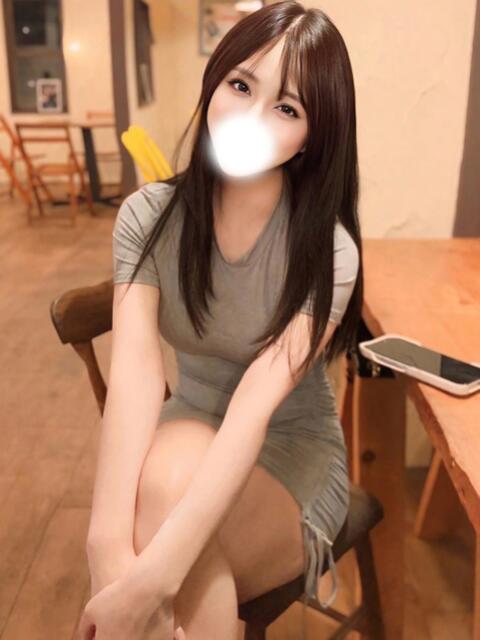 ゆい※スベスベ肌のキレかわ天使 即イキ淫乱倶楽部 船橋店（デリヘル）