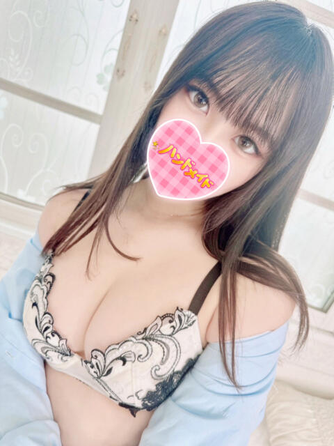 ひびき 神田ハンドメイド（美少女手コキ専門店）