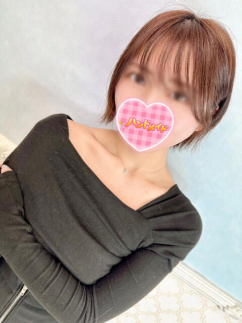 りら 神田ハンドメイド（美少女手コキ専門店）