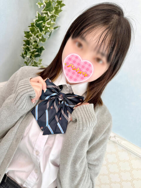 かおり 神田ハンドメイド（美少女手コキ専門店）